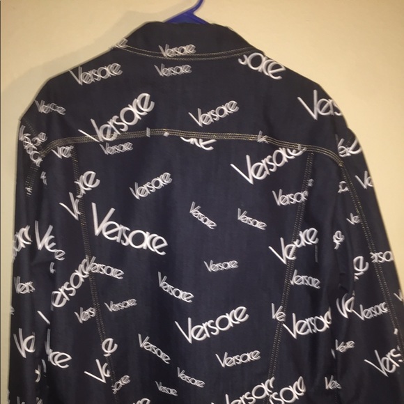 Versace logo mania denim jacket - Picture 6 of 15